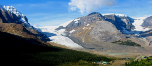 Figure 16.1 Glaciers in the Alberta Rockies: Athabasca Glacier (centre left), Dome Glacier (right), and the Columbia Icefield (visible above both glaciers). The Athabasca Glacier has prominent lateral moraines on both sides. [SE]
