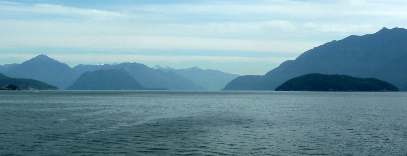 Figure 17.27 Howe Sound, north of Vancouver, is a fiord with well-defined glacial erosion features. [SE]